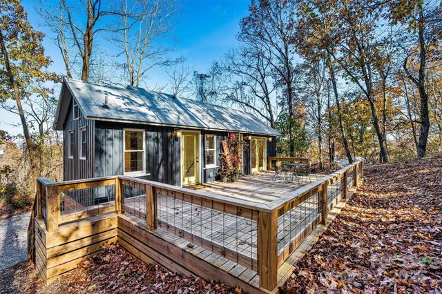 3255 Flat Gap Road, Valdese, NC 28690