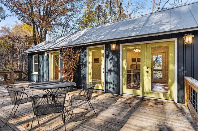 3255 Flat Gap Road, Valdese, NC 28690