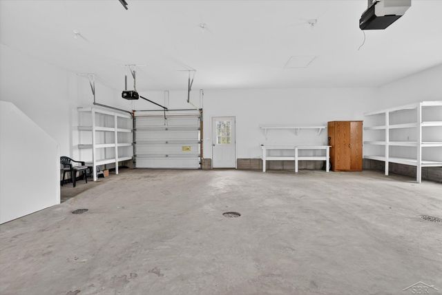11087 Pierce Road, Tittabawassee Twp, MI 48623