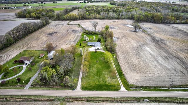 11087 Pierce Road, Tittabawassee Twp, MI 48623
