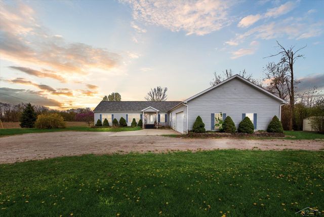 11087 Pierce Road, Tittabawassee Twp, MI 48623
