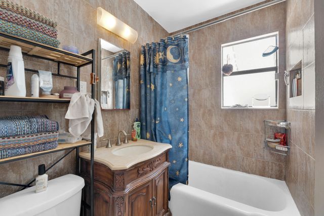413 SW 11th Street, Fort Lauderdale, FL 33315
