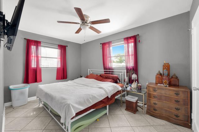 413 SW 11th Street, Fort Lauderdale, FL 33315