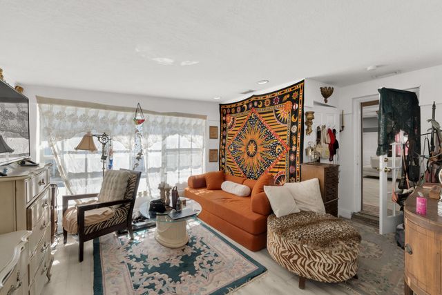 413 SW 11th Street, Fort Lauderdale, FL 33315