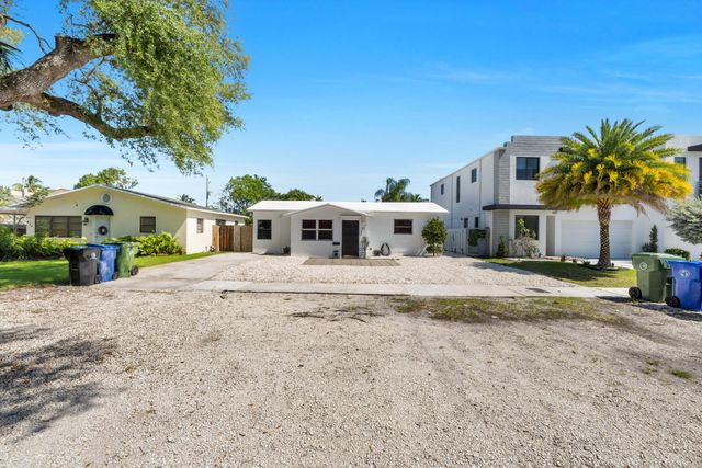 413 SW 11th Street, Fort Lauderdale, FL 33315
