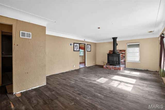 2 Junior Drive, Belleville, IL 62223