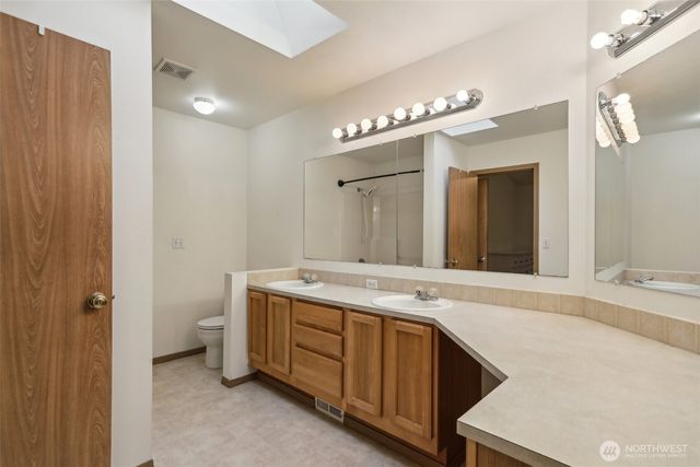 8411 68th Avenue Ct SW, Lakewood, WA 98499