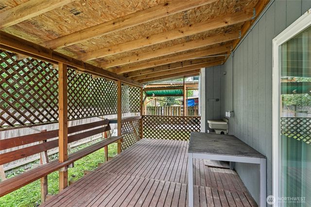 8411 68th Avenue Ct SW, Lakewood, WA 98499