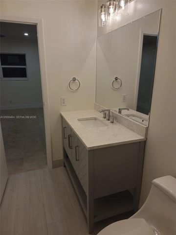 4800 NW 35th Street 607, Lauderdale Lakes, FL 33319