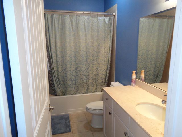 2626 Webb Avenue, Delray Beach, FL 33444