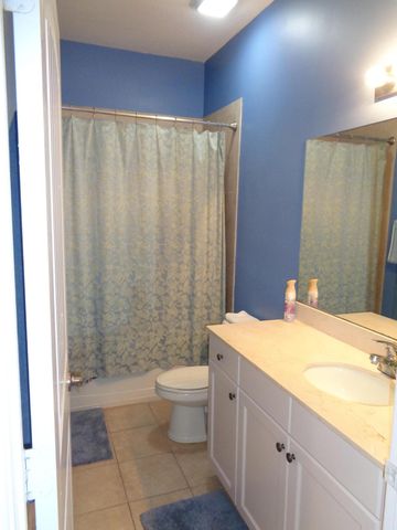 2626 Webb Avenue, Delray Beach, FL 33444