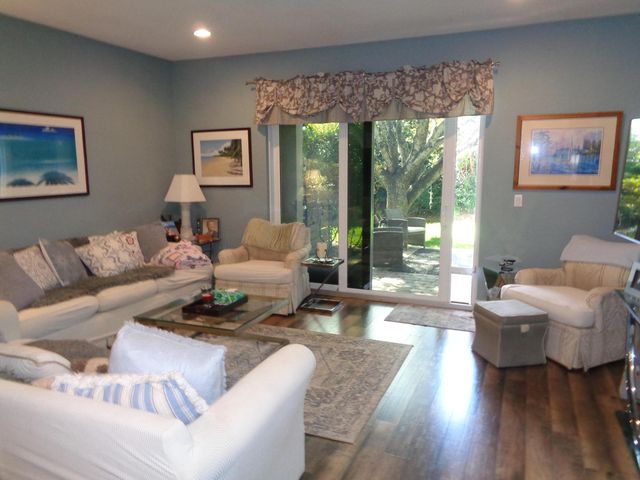 2626 Webb Avenue, Delray Beach, FL 33444