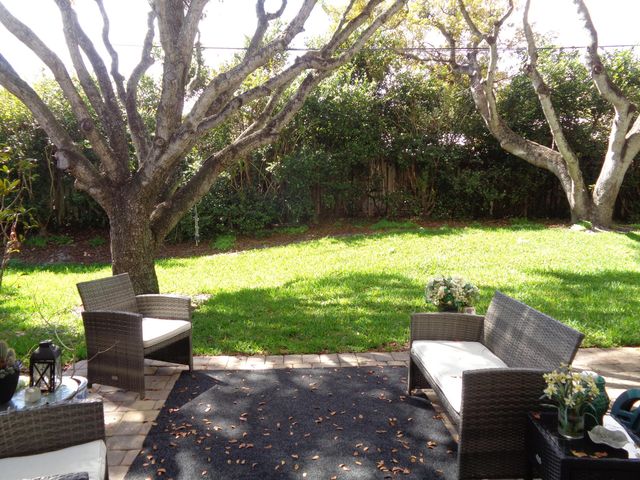 2626 Webb Avenue, Delray Beach, FL 33444