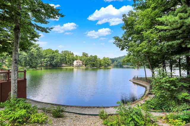 3783 N Dundanwood Court, Martinsville, IN 46151