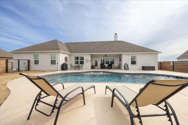 10251 Finch Road, Sanger, TX 76266