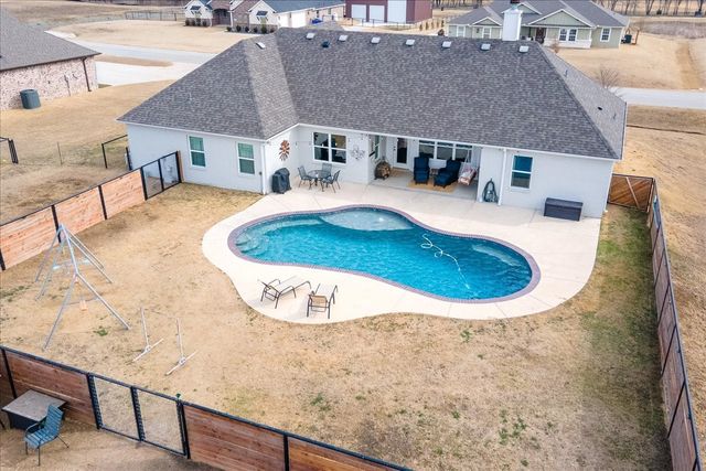 10251 Finch Road, Sanger, TX 76266