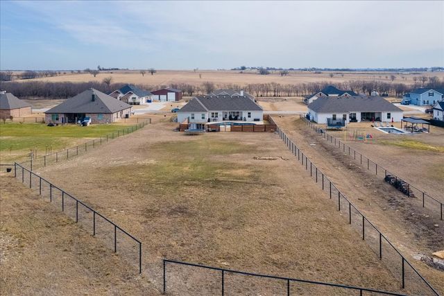 10251 Finch Road, Sanger, TX 76266