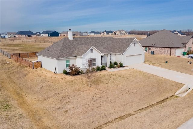 10251 Finch Road, Sanger, TX 76266