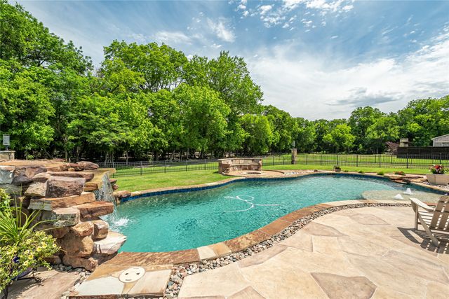1615 Sara Cove, Lucas, TX 75002
