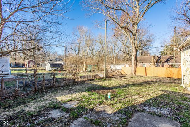 5760 Grandview Drive, Indianapolis, IN 46228