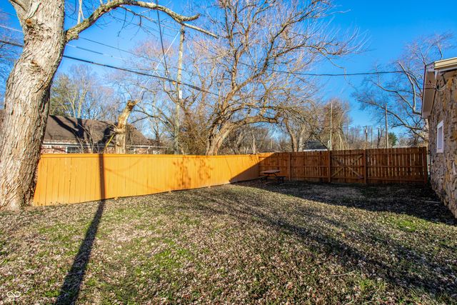 5760 Grandview Drive, Indianapolis, IN 46228