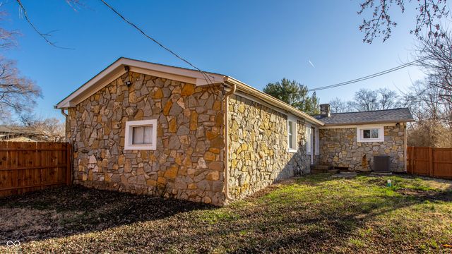 5760 Grandview Drive, Indianapolis, IN 46228