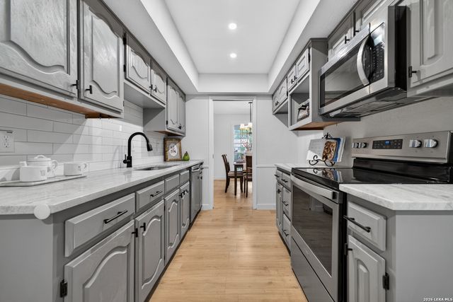 6806 Buckley, San Antonio, TX 78239