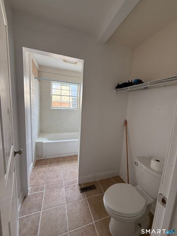 783 Naugatuck Avenue, Milford, CT 06461