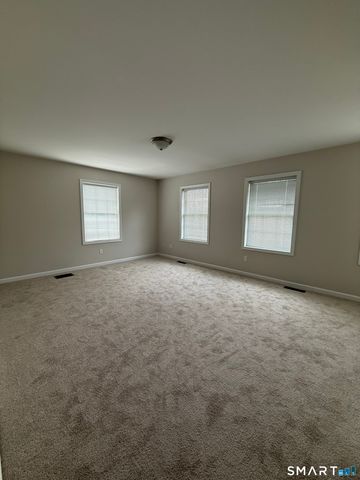 783 Naugatuck Avenue, Milford, CT 06461