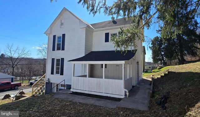 314 N MAIN ST, Yeagertown, PA 17099