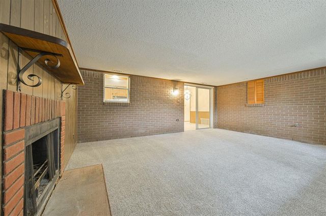 4748 Woodview Drive D, Del City, OK 73115
