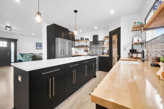 160 W 300 S, Fairview, UT 84629