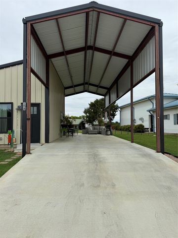 154 Yosemite Drive, Whitney, TX 76692