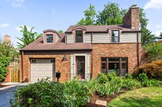 3323 Harrison Street, Evanston, IL 60201