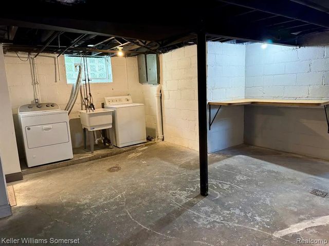 16595 Washburn Street, Detroit, MI 48221