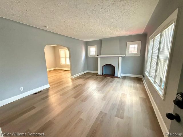 16595 Washburn Street, Detroit, MI 48221