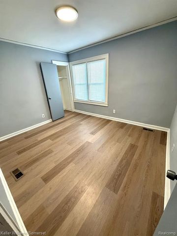 16595 Washburn Street, Detroit, MI 48221