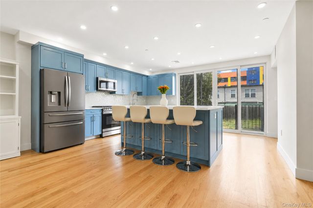 925 Hart Street, Brooklyn, NY 11237