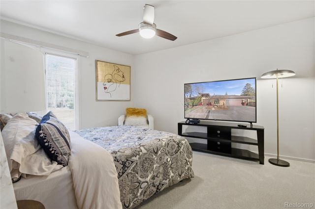 4749 Tara Court, West Bloomfield Charter Township, MI 48323