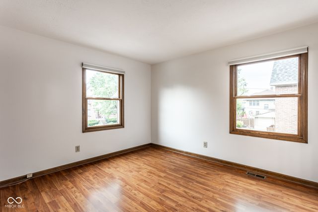 488 E 10th Street, Indianapolis, IN 46202
