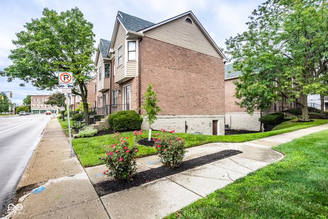 488 E 10th Street, Indianapolis, IN 46202