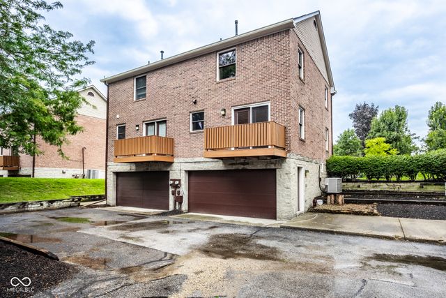 488 E 10th Street, Indianapolis, IN 46202