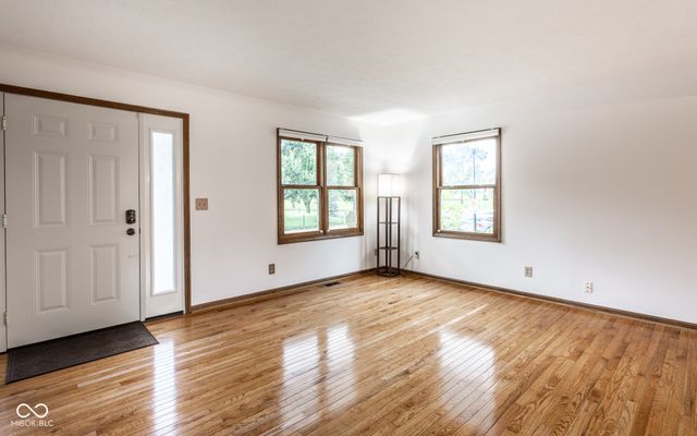 488 E 10th Street, Indianapolis, IN 46202