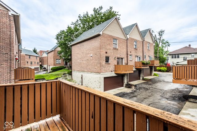 488 E 10th Street, Indianapolis, IN 46202