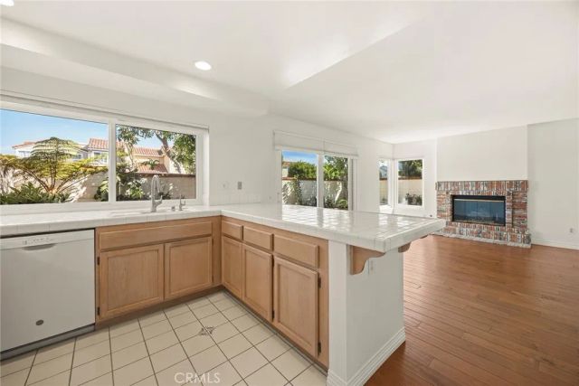 2559 Avenita Alpera, Tustin, CA 92782
