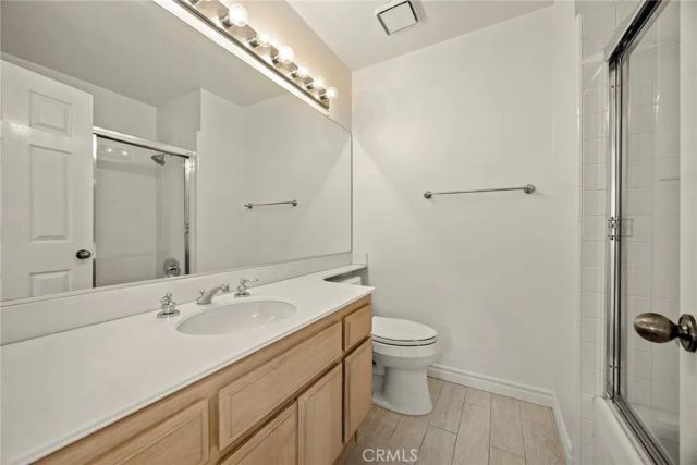 2559 Avenita Alpera, Tustin, CA 92782