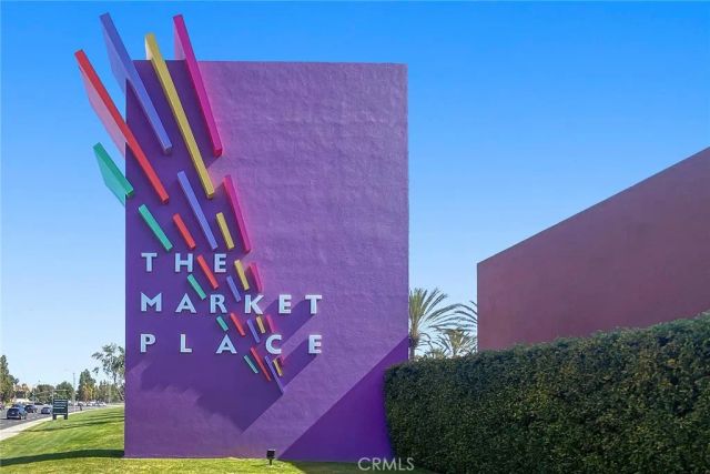 2559 Avenita Alpera, Tustin, CA 92782
