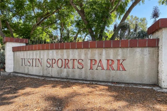 2559 Avenita Alpera, Tustin, CA 92782