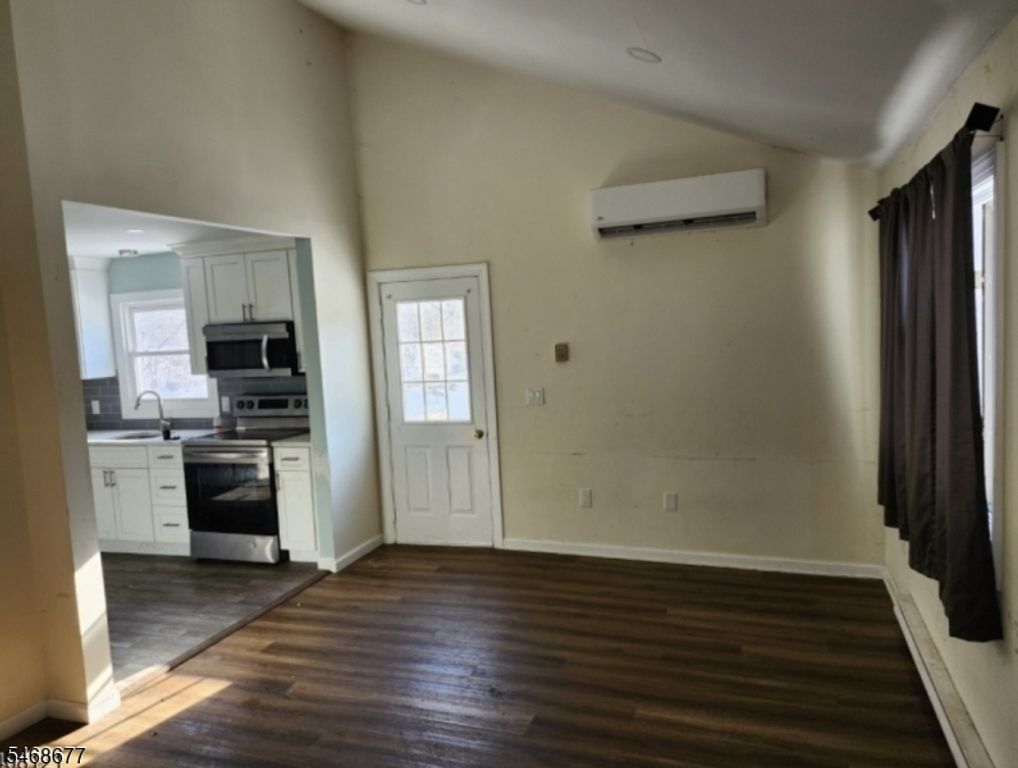 18 Mountainside Dr, Vernon Twp., NJ 07461 — photo 4