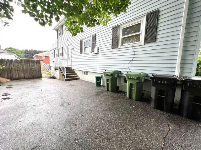 83 Ralph St. 1, Watertown, MA 02472